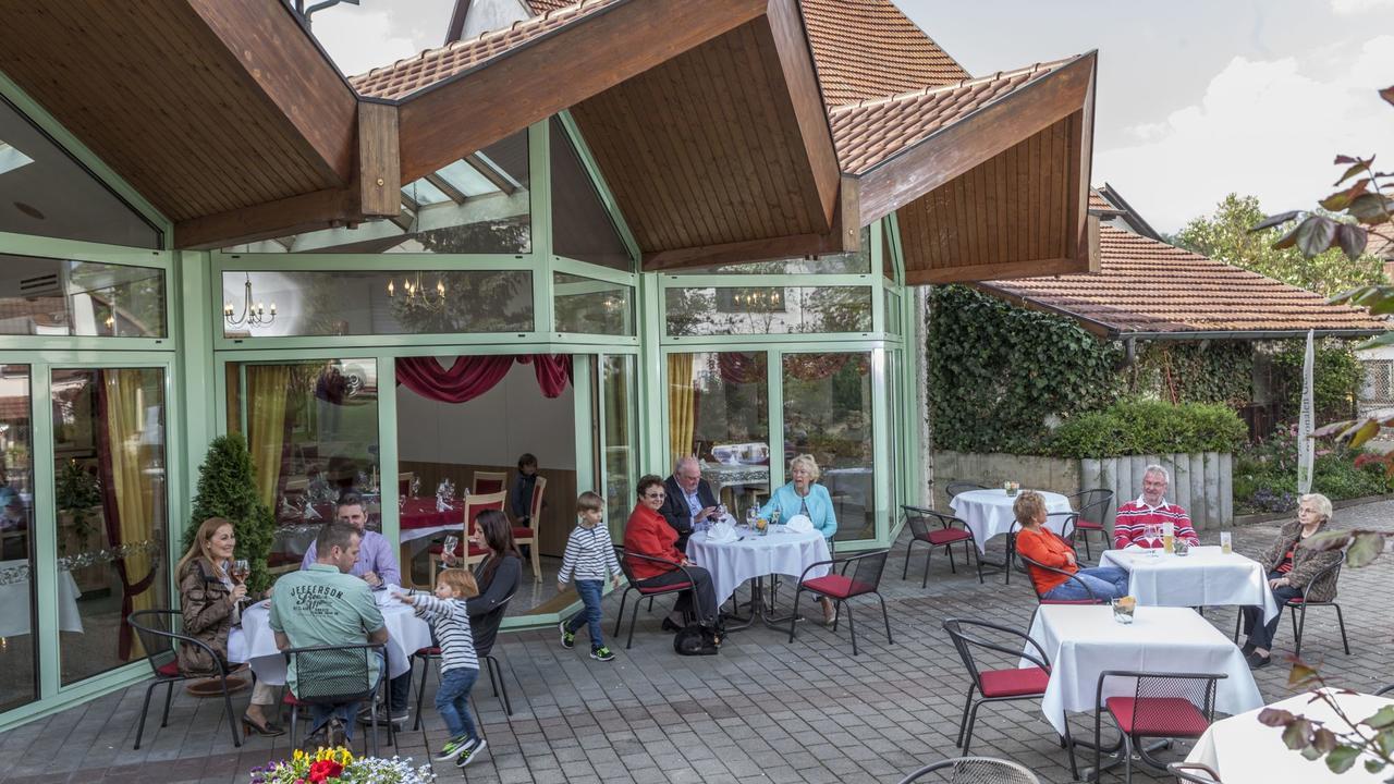 Hotel Lamm Ostfildern Exterior photo